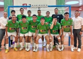 Equipo del Naturpellet San Cristóbal, líder del grupo II de la Segunda B. / CD SAN CRISTÓBAL