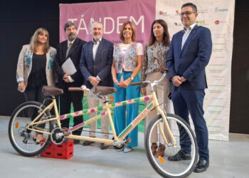 Presentación de la Feria Tándem en el Campus 'María Zambrano' de Segovia. / FES