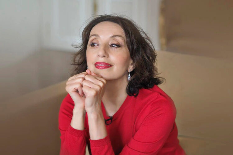 Luz Casal: “Me he acostumbrado a dar codazos y levantar la voz cuando ha sido necesario” 1 Luz Casal.