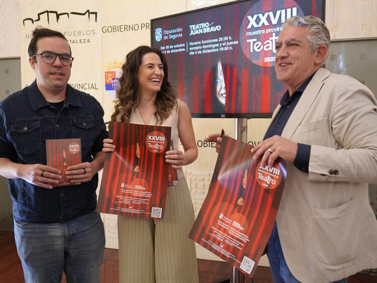 La Muestra Provincial de Teatro reúne a una veintena de grupos segovianos 1 Quike Sánchez, Cristina San Juan y José María Bravo presentan la Muestra de Teatro Provincial. / DIPUTACIÓN