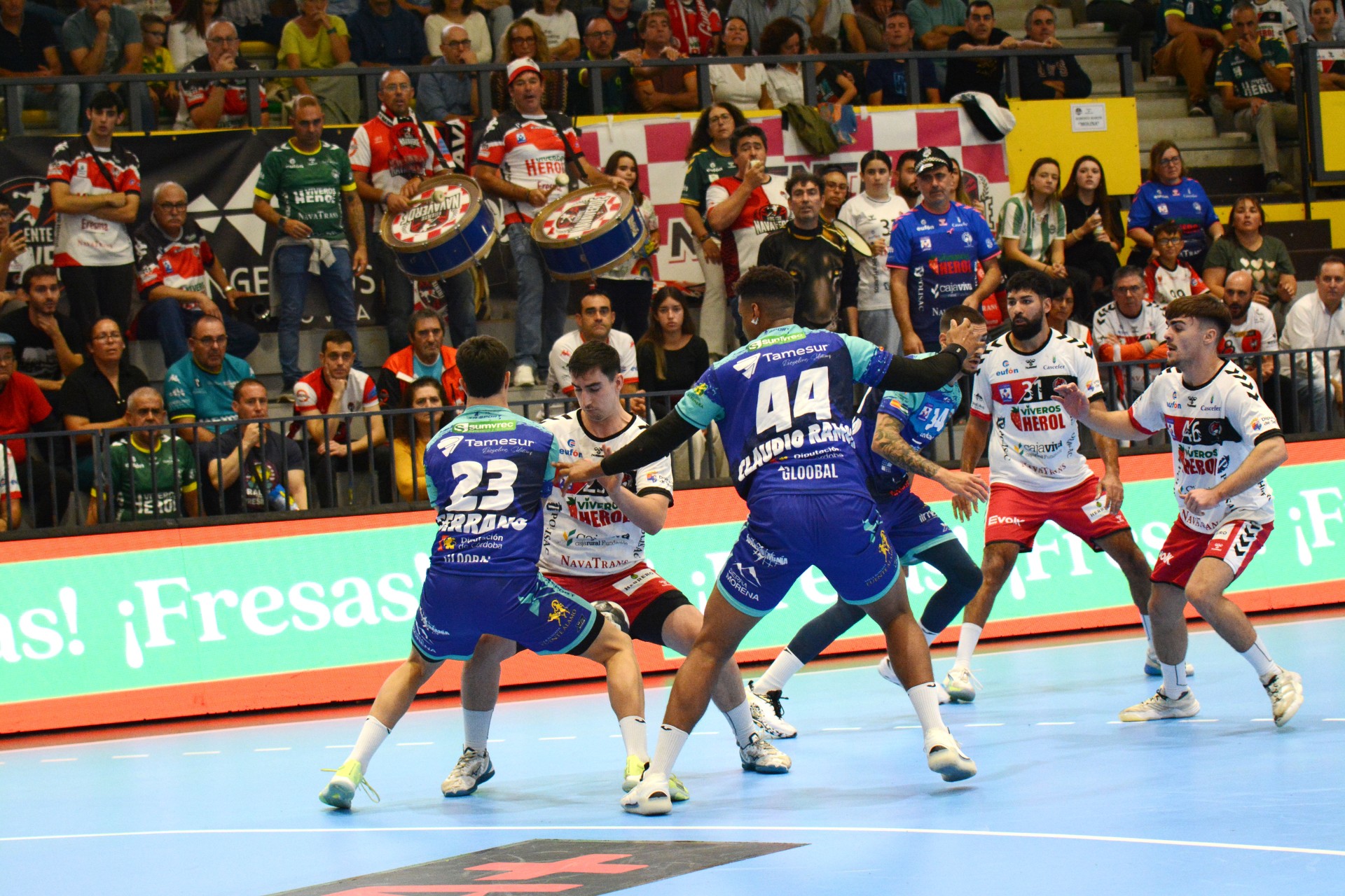 El BM Nava no sale del bache 3 NAVA