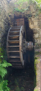 Rueda de molino en Navafría.