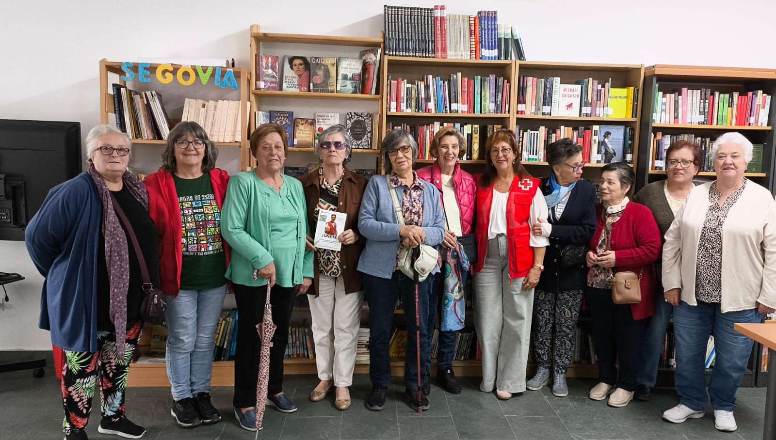 Cruz Roja imparte una charla en Cantimpalos sobre el uso de dispositivos de voz para las personas mayores 2 Sesión en Yanguas de Eresma / LOURDES MATARRANZ