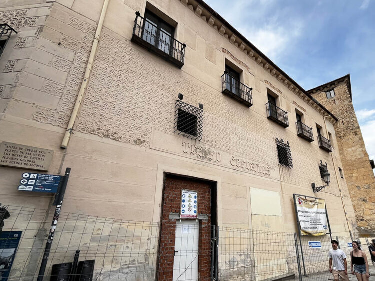 Segovia recibe cerca de siete millones para el Teatro Cervantes y el nuevo vial a la estación de AVE 1 Teatro Cervantes de Segovia. / E.A.