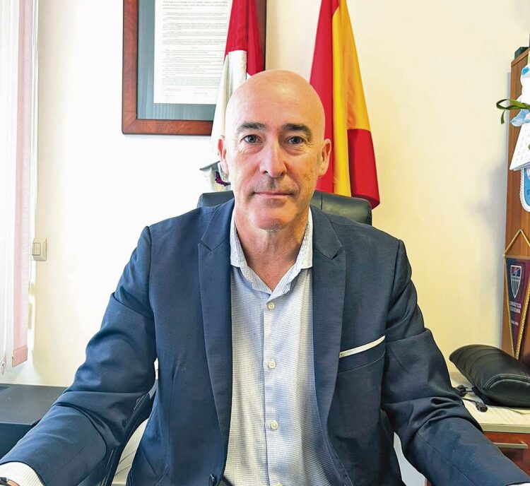 “Me gustaría que mis hijas pudieran quedarse a vivir en San Cristóbal” 1 El alcalde de San Cristóbal, Óscar Moral. / Ayuntamiento de San Cristóbal de Segovia