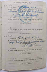 El traslado de la escuela de Fuentes a Carbonero, reflejado en los libros de escolaridad de los alumnos.