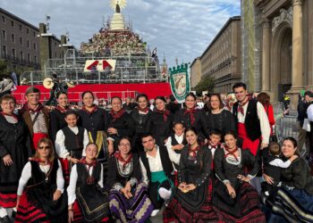 Grupo de danzas de Sepúlveda en Zaragoza / E.A.