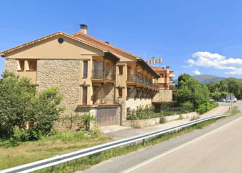 Hotel-restaurante ‘Langa’ en Cerezo de Abajo / E.A.