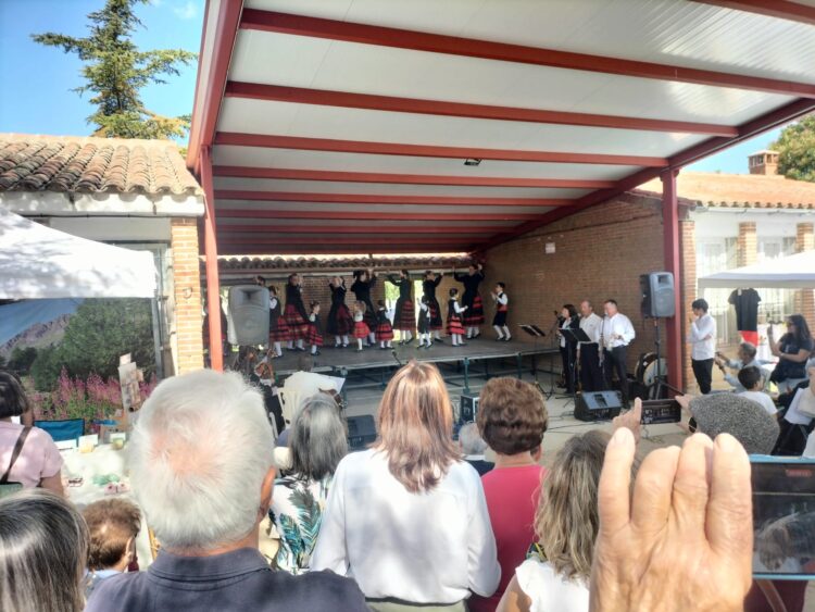 Etreros conmemora a Julián Sánchez ‘El Charro’ / AYTO. DE SANGARCÍA