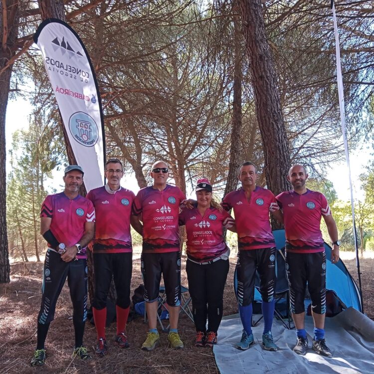 El club Segovia Orientación brilla en el Regional de Valladolid 1 Integrantes del club segoviano durante el Campeonato de Castilla y León en Valladolid./SEGOVIA ORIENTACIÓN