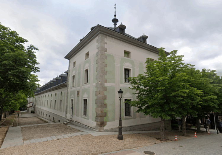 Foto de archivo. Parador de La Granja Centro de Congresos / E.A.