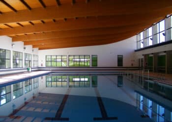 Piscina municipal cubierta / AYTO. DE CANTALEJO