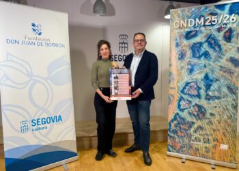 Los representantes de ambas instituciones. /AYUNTAMIENTO DE SEGOVIA