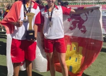 Carlos Mauricio y Celia Hidalgo, en el Campeonato de España./ FETACYL