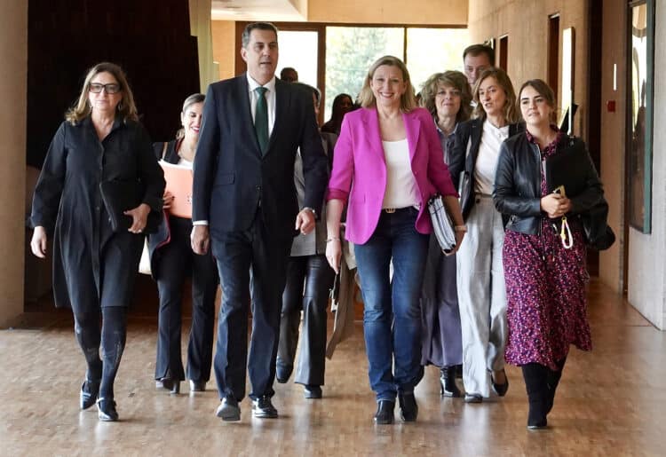 La Consejera de Familia informa sobre los PGC para 2026. / Miriam Chacón