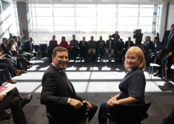 Celebración de la Mesa de Seguridad y Defensa, hoy en Valladolid. / Rubén Cacho