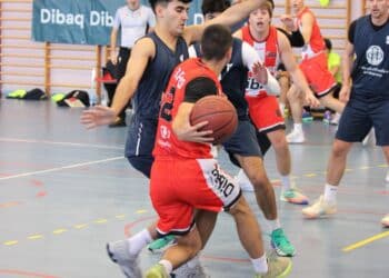 Un instante de partido del Dibaq CD Base en el presente curso./CD BASE