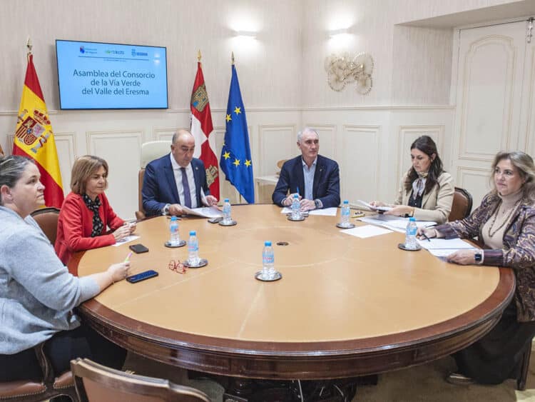 Asamblea del Consorcio de la Vía Verde del Valle Eresma. / KAMARERO