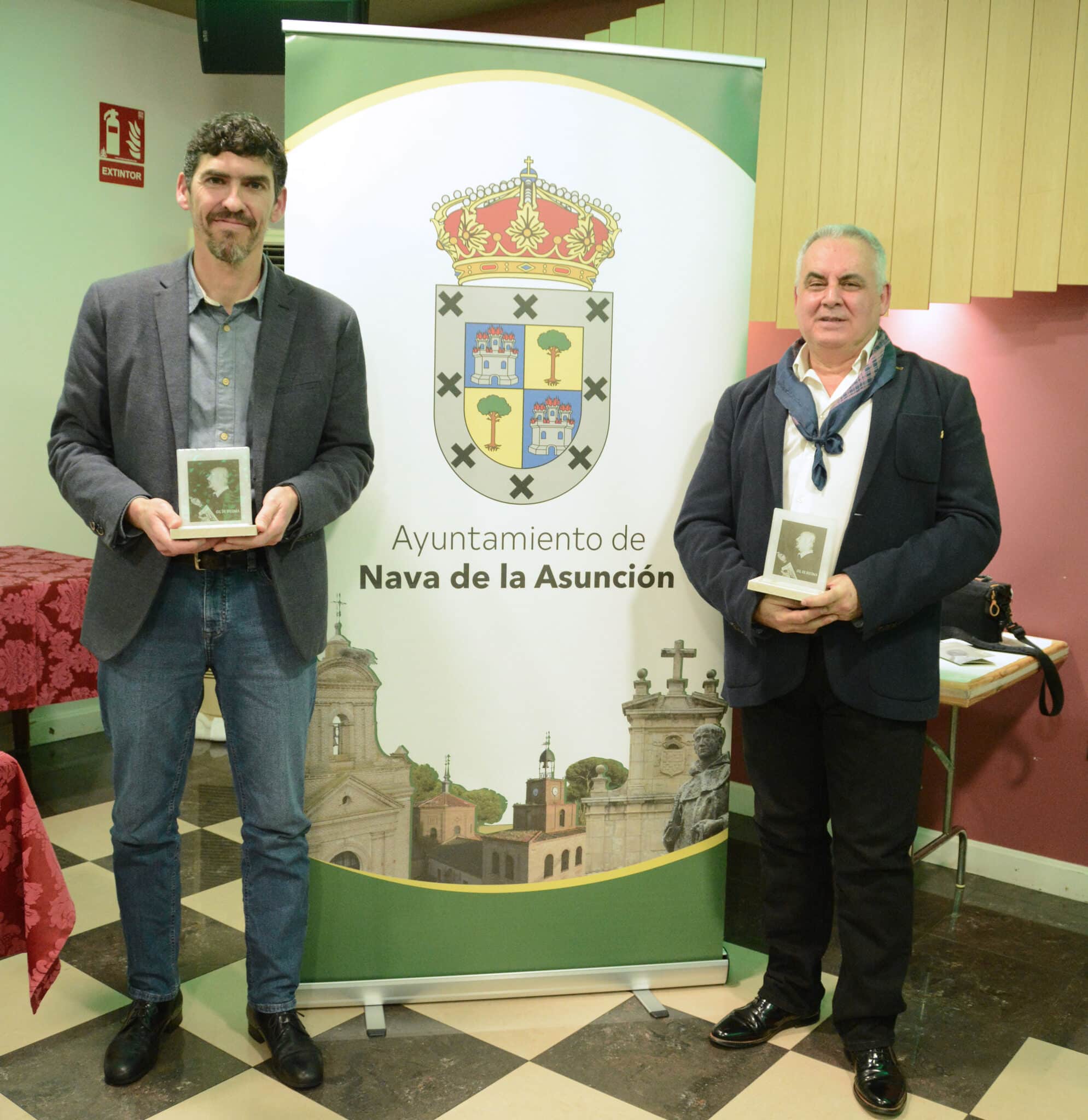 El XXIII Premio Internacional de Poesía ‘Jaime Gil de Biedma y Alba’ alcanza una participación de 623 obras 2 Poetas galardonados en la anterior edicción: José Manuel Begines y Pepe Carretero / AMADOR MARUGÁN
