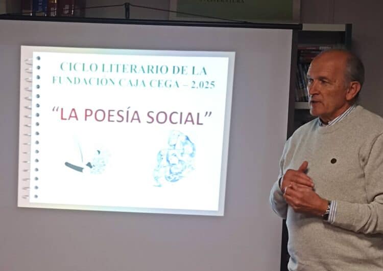 Instante de la ponencia sobre Gabriel Celaya / JUAN CRUZ SERRANO