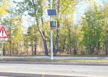 Radar pedagógico en la avenida Juan de Borbón. / AYUNTAMIENTO DE SEGOVIA