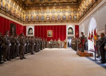 Firma del teniente general Campo Loarte en el Libro de Honor.