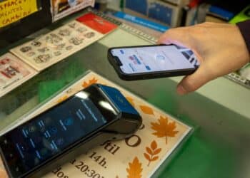 Hay 207 comercios segovianos adheridos a la campaña. La cifra más alta en la historia de este tipo de campañas en Segovia. / H.C.