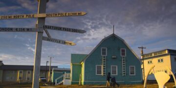 Utqiagvik, en Alaska, se adentra en una Noche Polar