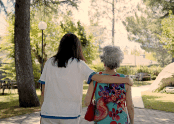 Cada vez son más los ancianos que necesitan atención. / El Adelantado