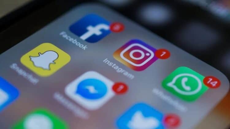 Confirmado por la ciencia: las notificaciones de WhatsApp, Instagram o TikTok disparan tu ansiedad, pero así puedes frenarla 1 Las notificaciones de WhatsApp, Instagram o TikTok disparan tu ansiedad