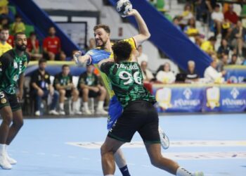 David Fernández durante un encuentro con el Caserío Ciudad Real./JOSÉ RAMÓN GARCÍA