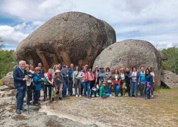Los bolos de Ortigosa atraen cada año a cientos de visitantes./ E.A.
