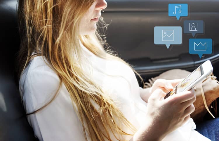 Si algo digital te preocupa, el 017 se ocupa 1 Freepick