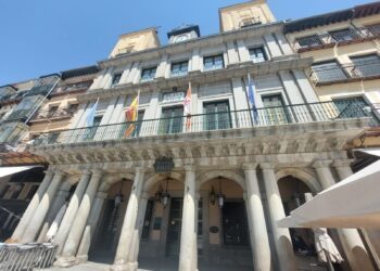 Fachada del Ayuntamiento de Segovia, en la Plaza Mayor. / Ayuntamiento