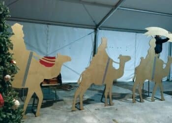 Algunos de los adornos que se verán en Turégano este fin de semana. / Asociación Madre El Caño