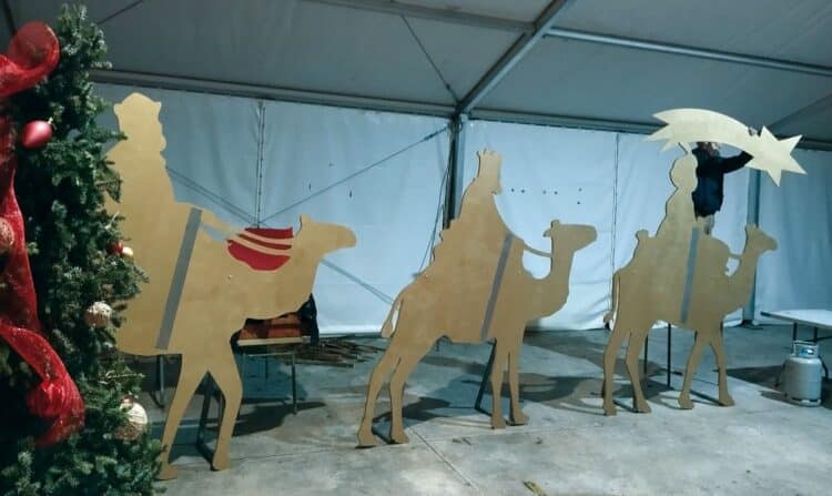 Algunos de los adornos que se verán en Turégano este fin de semana. / Asociación Madre El Caño