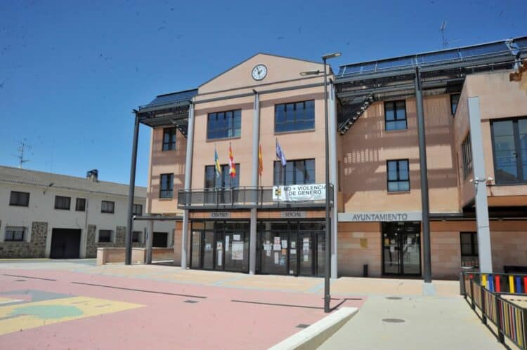 Foto de archivo. Vista de la Casa Consistorial / KAMARERO