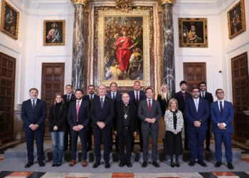 Los representantes en la Catedral de Toledo/AYUNTAMIENTO DE SEGOVIA