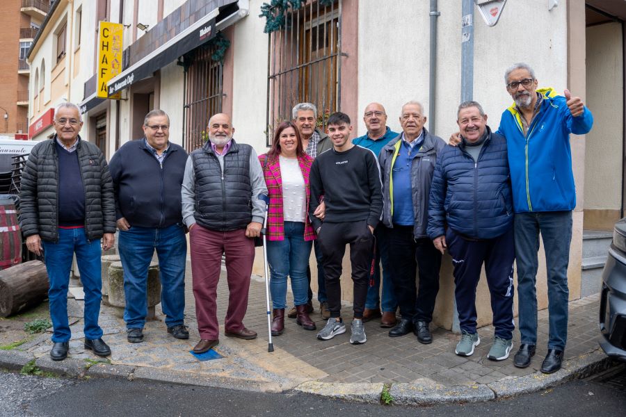 Segovia y San Bartolomé de Tirajana celebran tres décadas de hermandad 4 Miembros de la Asociación Andariegos Segovianos. / HÉCTOR CRIADO