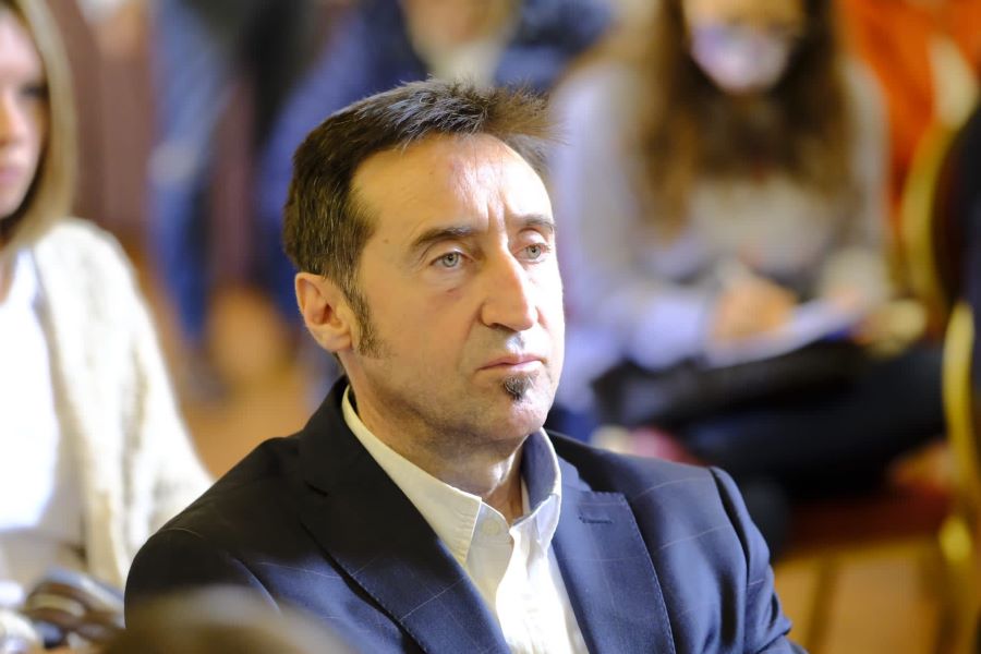 Javier García Crespo gerente de HOTUSE.