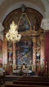 Real Sitio de San Ildefonso (II) 10 Altar mayor de la Iglesia de Nuestra Señora del Rosario.