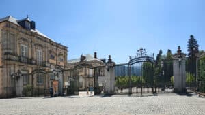 La puerta de entrada a los jardines del Palacio de La Granja.