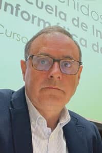 Ventajas y desventajas de la IA : ¿Qué deben hacer los profesores de facultades y escuelas de ingeniería para afrontar este nuevo escenario? 2 18 12 ADELANTADO INFORMATICA 2 web