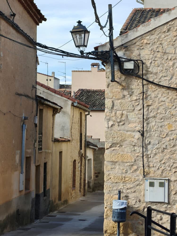 Siguiendo el arroyo San Medel (I) 1 Calles de Bernuy de Porreros.