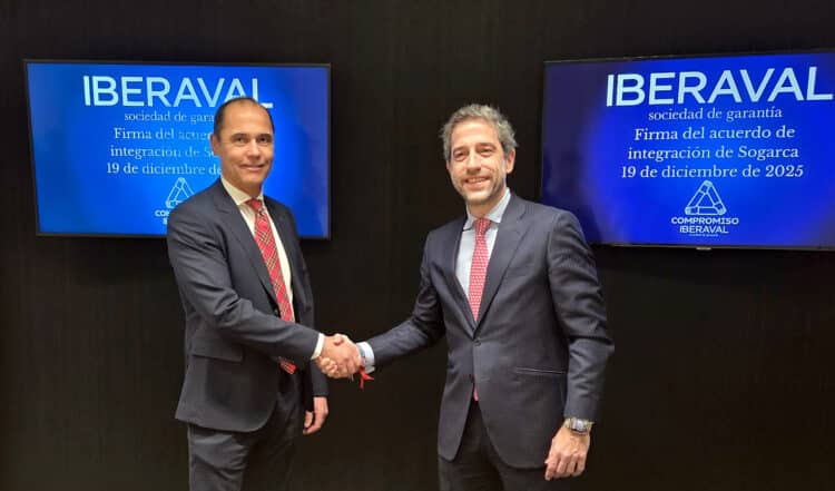 El vicepresidente de Sogarca, Ramón Polvorosa, y el presidente de Iberaval, César Pontvianne.