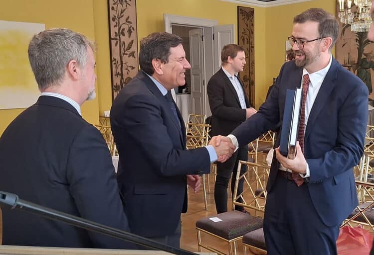 Visita del Consejero de Economía y Hacienda a Munich.