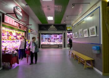 La caída de los precios también se ha reflejado en los mercados./HÉCTOR CRIADO