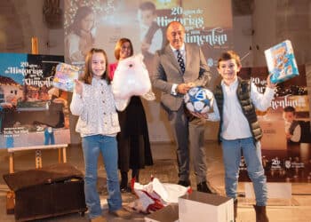 Presentación de la campaña de Navidad de la Diputación Provincial en el Museo de Arte Contemporáneo ‘Esteban Vicente’. / KAMARERO