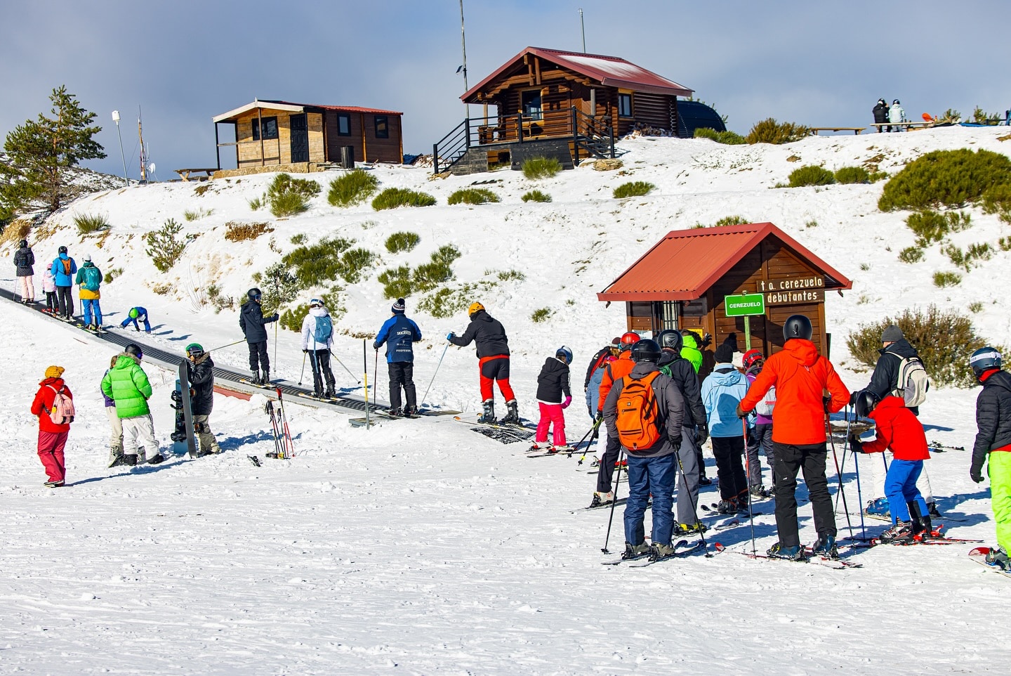 Arranca la temporada de esqu� con la apertura de varias pistas en <h3 class='enlacePalabraNoticia' onclick='opcionBuscarActualidad('La Pinilla','')' >La Pinilla</h3>