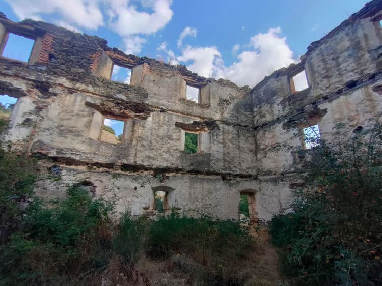 Interior del molino de Peñacorbilla, en Carbonero el Mayor.